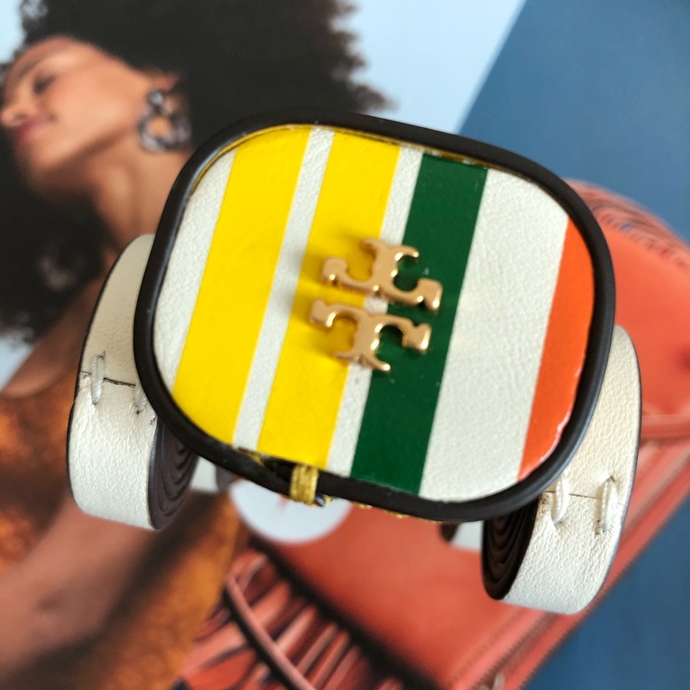 Tory Burch Car Key Ring 🔑 - Picture 6 of 7